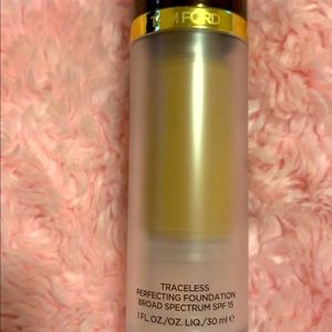 Tom Ford Traceless Perfecting Foundation